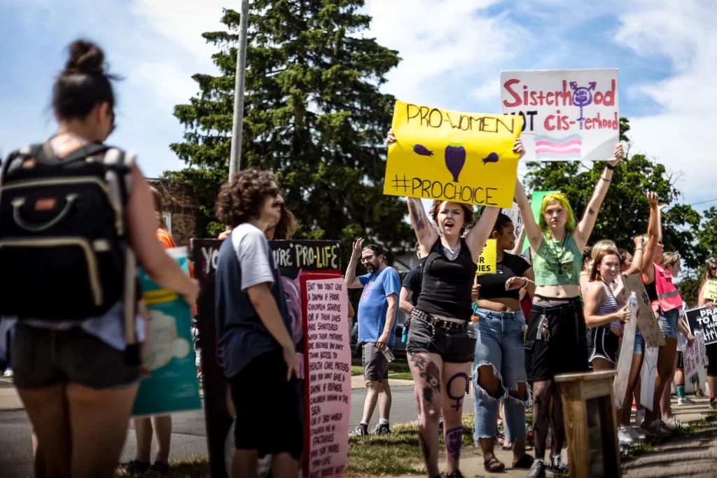 Ohio Republicans pass a measure that could make it harder to enshrine abortion rights