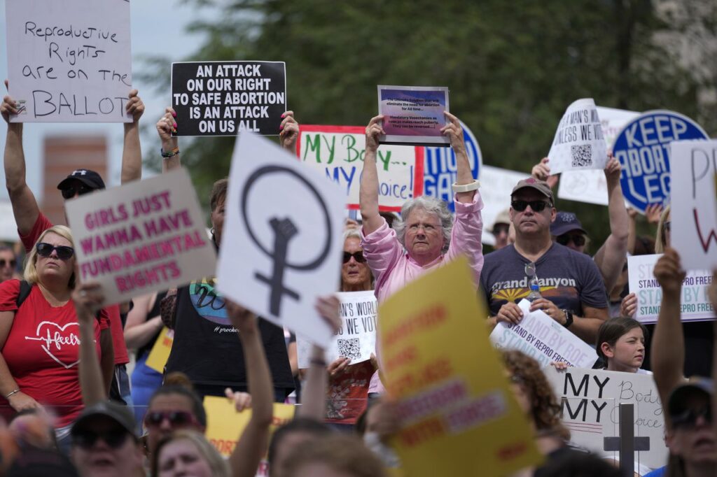 Ohio AGs trash plan to thwart abortion rights effort by raising constitutional amendment threshold